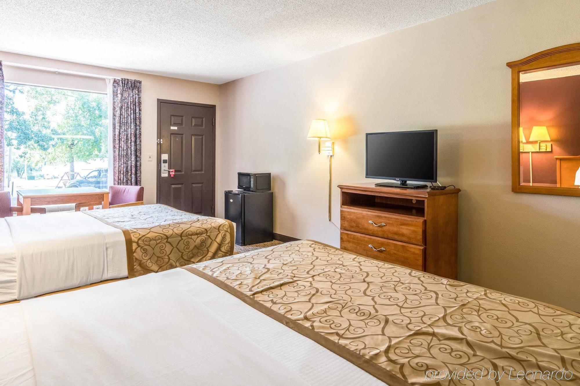 Econo Lodge Killeen Exterior photo